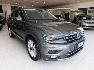 VOLKSWAGEN Tiguan usata, con Airbag laterali
