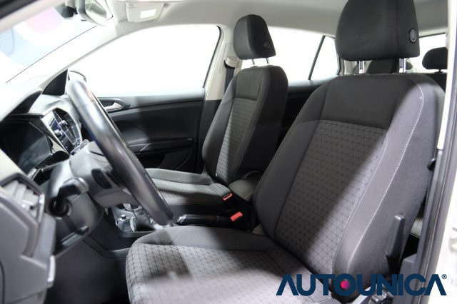 VOLKSWAGEN T-Cross usata, con Autoradio