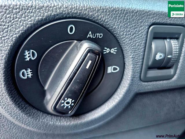 VOLKSWAGEN T-Cross usata, con Park Distance Control