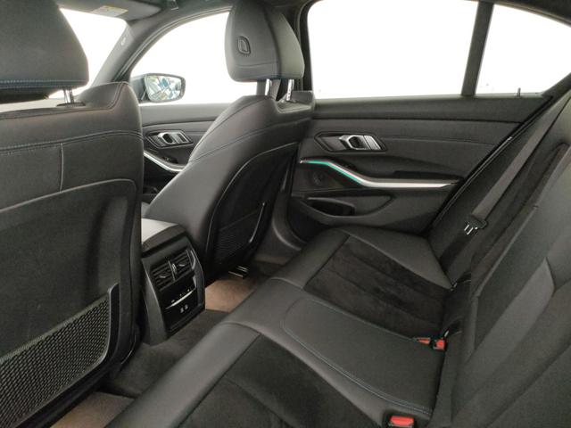 BMW 320 usata, con Autoradio digitale
