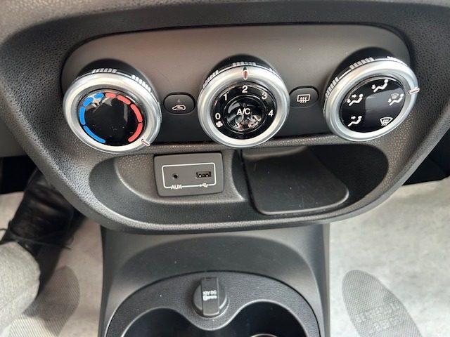 FIAT 500L usata, con USB