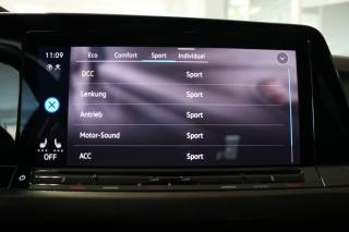 VOLKSWAGEN Golf usata, con Park Distance Control