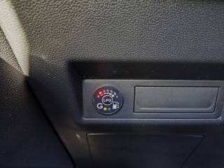 RENAULT Captur usata 11