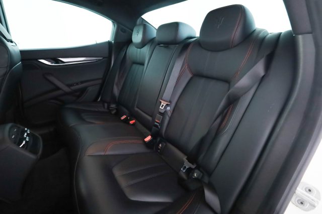 MASERATI Ghibli usata 9
