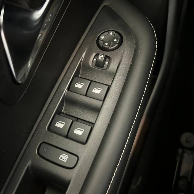 PEUGEOT 208 usata, con Controllo vocale