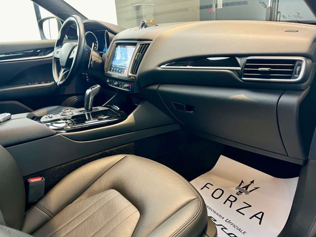 MASERATI Levante usata, con Interni in pelle