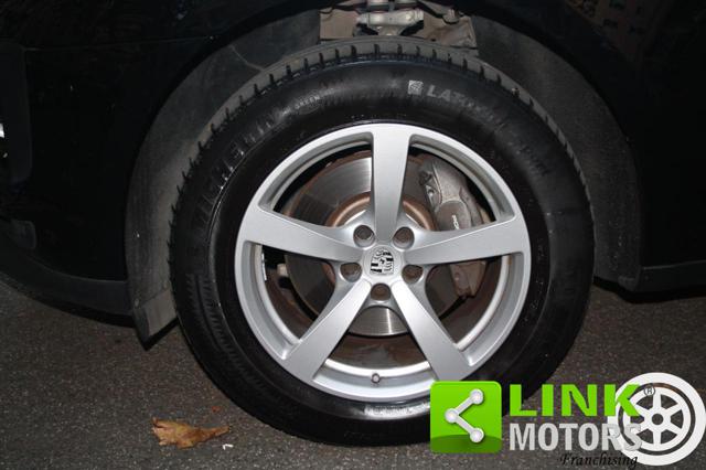 PORSCHE Macan usata, con ESP