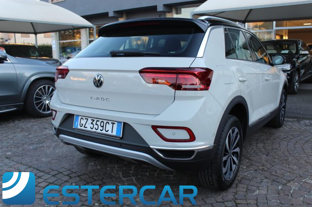 VOLKSWAGEN T-Roc usata, con Airbag