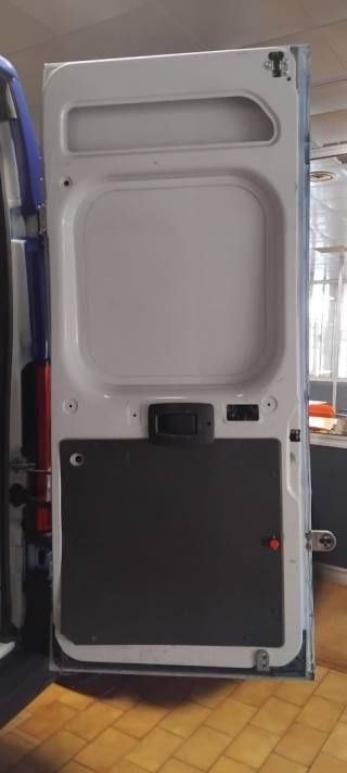 PEUGEOT Boxer usata 19