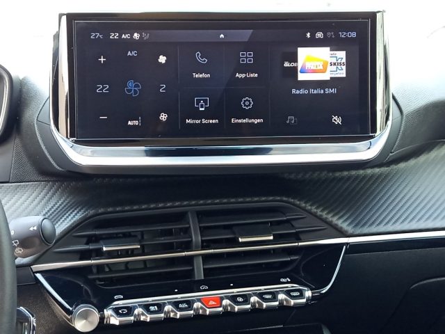 PEUGEOT 208 usata, con Autoradio digitale