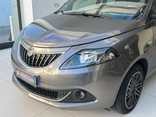 LANCIA Ypsilon usata, con Airbag laterali