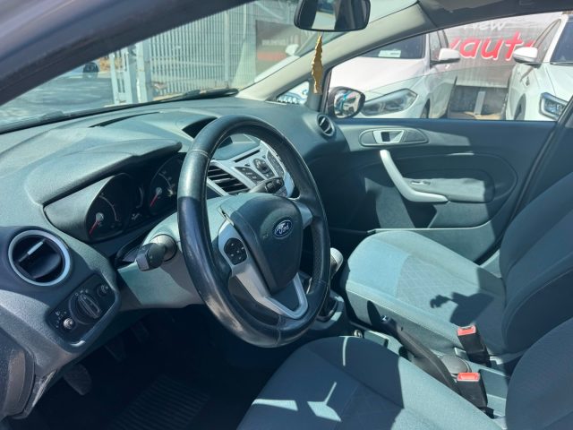 FORD Fiesta usata, con Servosterzo