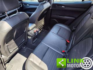 ALFA ROMEO Stelvio usata, con Controllo automatico clima