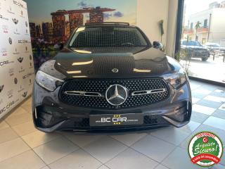 MERCEDES-BENZ GLC 300 usata, con Airbag