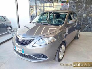 LANCIA Ypsilon usata, con Airbag
