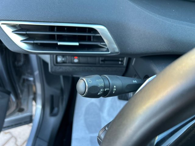 PEUGEOT 3008 usata, con Interni in pelle