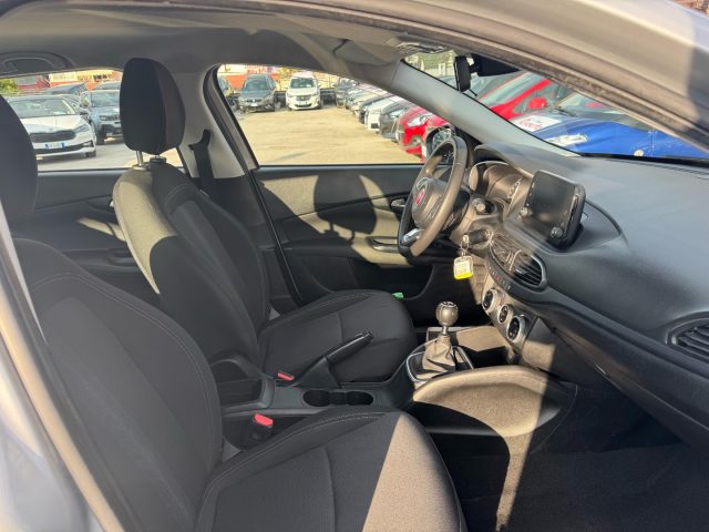 FIAT Tipo usata, con Controllo automatico clima