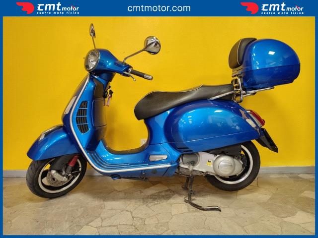 VESPA GTS 300 usata 0