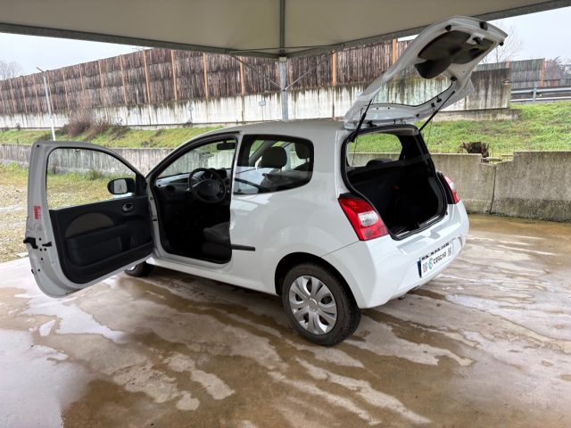 RENAULT Twingo usata 28