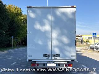 PEUGEOT Boxer usata, con Volante multifunzione