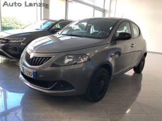 LANCIA Ypsilon usata, con Airbag