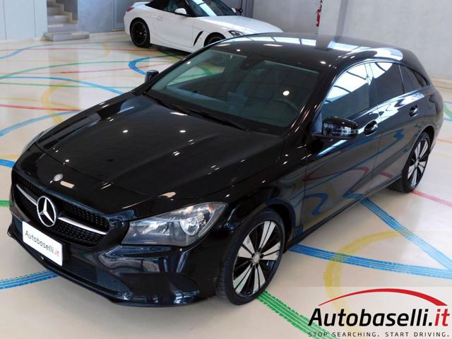 MERCEDES-BENZ CLA 200 usata, con Sistema di avviso di distanza