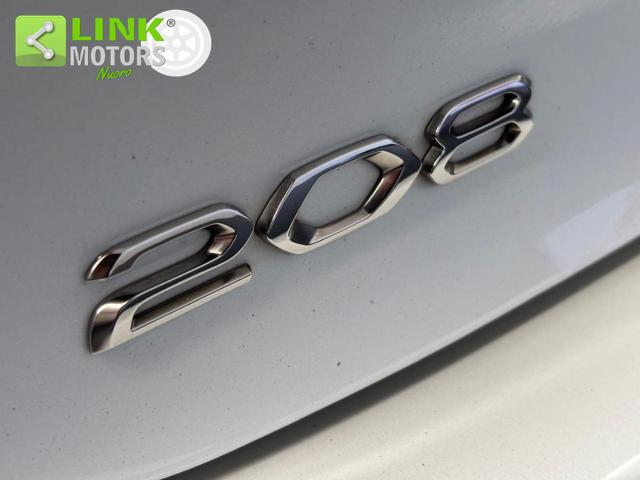 PEUGEOT 208 usata, con Sensori di parcheggio anteriori