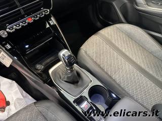 PEUGEOT 2008 usata, con Volante in pelle