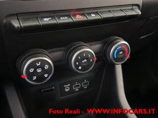 RENAULT Clio usata, con Luci diurne LED