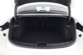 PORSCHE Taycan usata, con USB