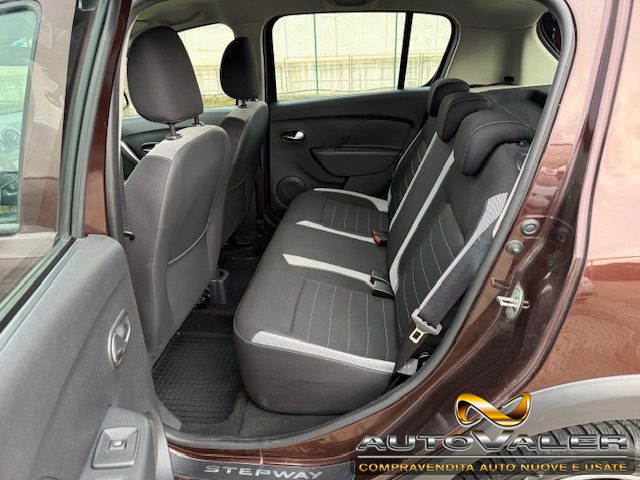 DACIA Sandero usata, con Climatizzatore