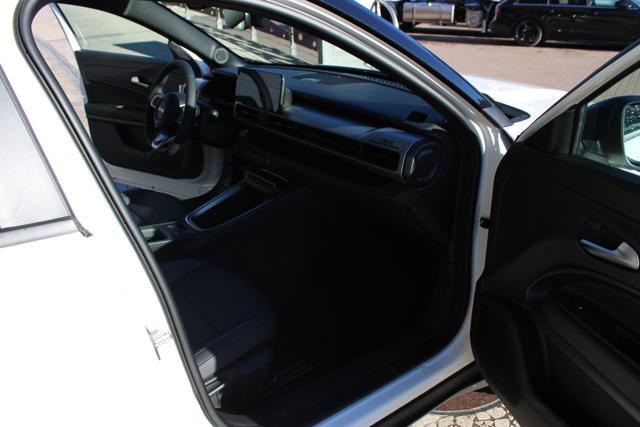 JEEP Avenger usata, con Interni in pelle