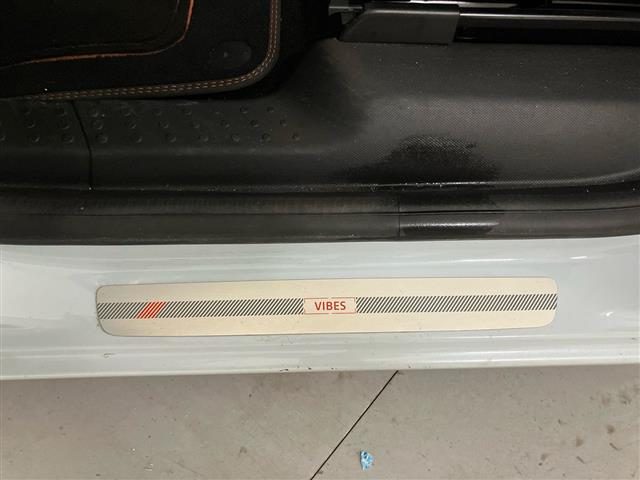 RENAULT Twingo usata 25