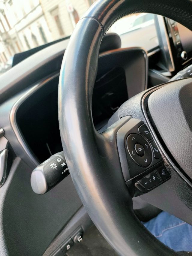TOYOTA Corolla usata, con Controllo trazione