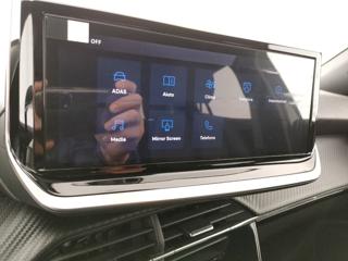 PEUGEOT 2008 usata, con Controllo trazione