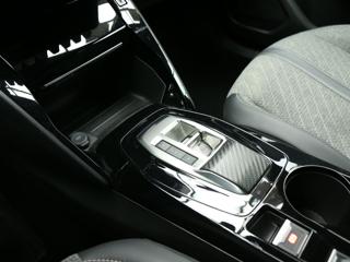 PEUGEOT 2008 usata, con Park Distance Control