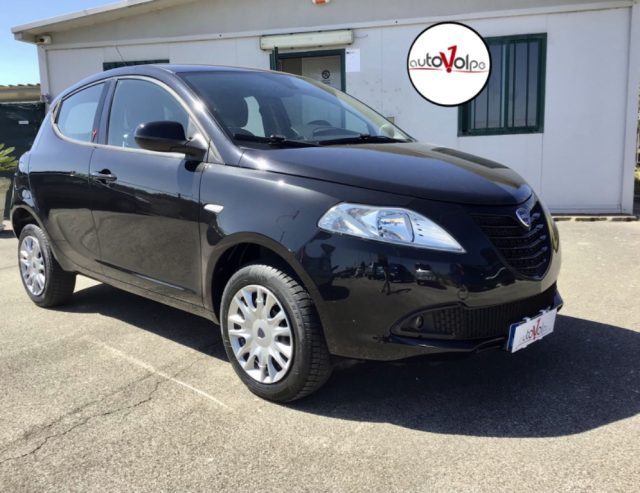 LANCIA Ypsilon usata, con ABS