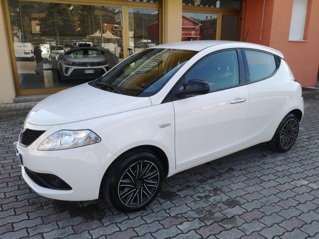 LANCIA Ypsilon usata, con Airbag