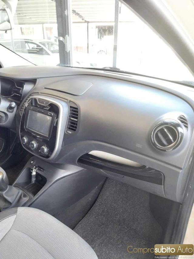 RENAULT Captur usata, con ESP