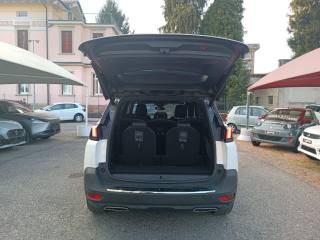 PEUGEOT 5008 usata, con Cerchi in lega