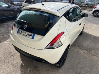 LANCIA Ypsilon usata, con Airbag Passeggero