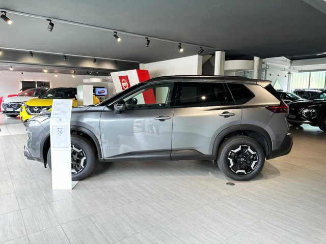 NISSAN X-Trail usata, con Airbag