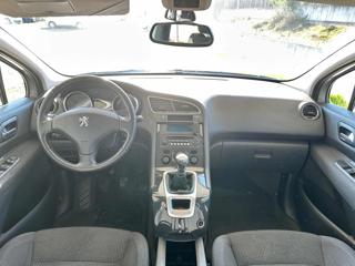 PEUGEOT 5008 usata, con Chiusura centralizzata