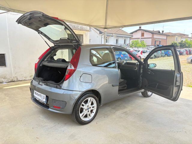 FIAT Punto usata 24
