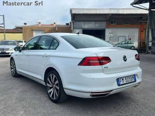 VOLKSWAGEN Passat usata, con Airbag Passeggero