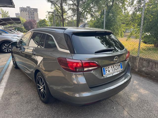 OPEL Astra usata, con Airbag laterali