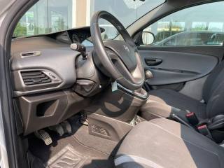 LANCIA Ypsilon usata 15