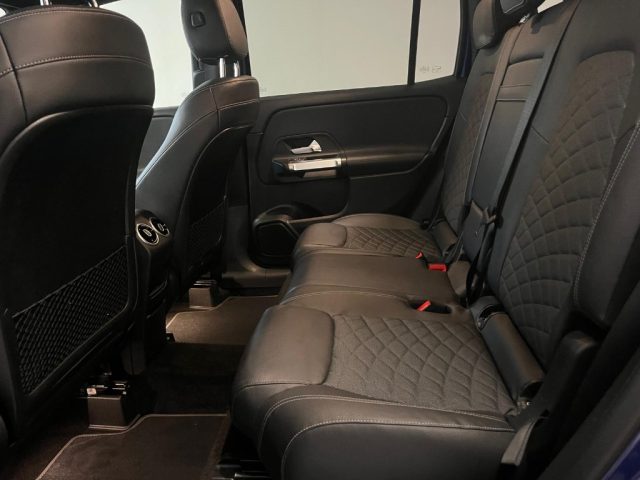 MERCEDES-BENZ GLB 200 usata, con Autoradio digitale