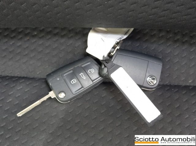 VOLKSWAGEN Polo usata, con Sensore di luce