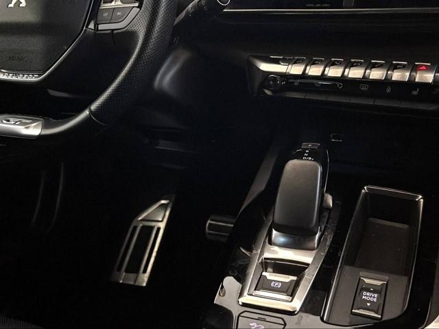 PEUGEOT 3008 usata, con USB
